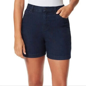 Gloria Vanderbilt Ladies' Amanda Short